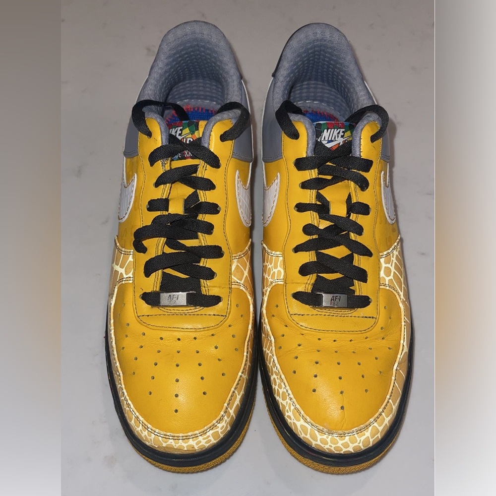 Mens limited edition Air Force ones